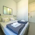 De - Youth Albergue
