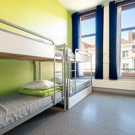 De - Youth 호스텔 투르네