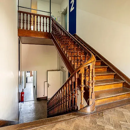 De - Youth 호스텔 투르네