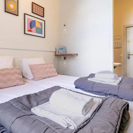 De - Youth 호스텔 *