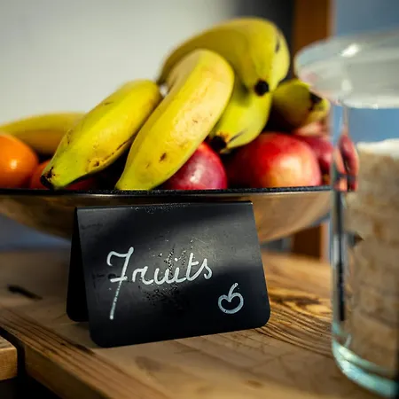 De - Youth 호스텔 *