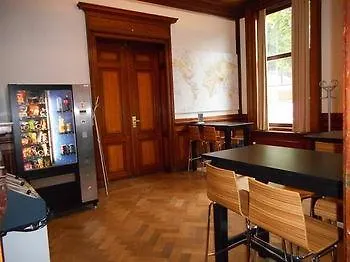 De - Youth 투르네