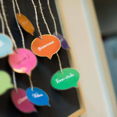 De - Youth 호스텔 *