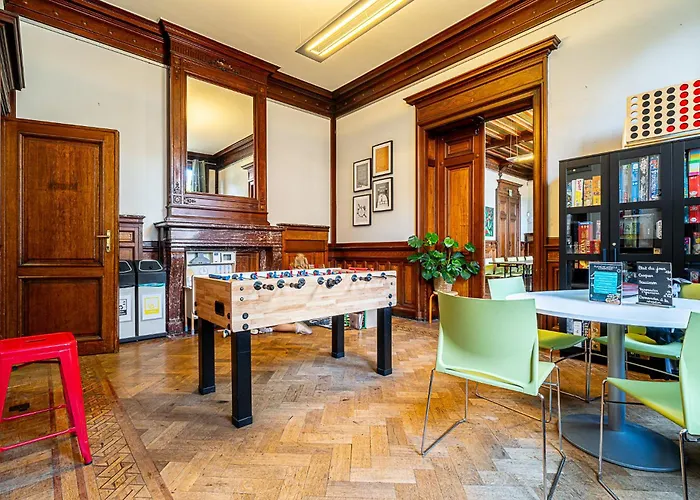 Auberge de jeunesse De - Youth Tournai