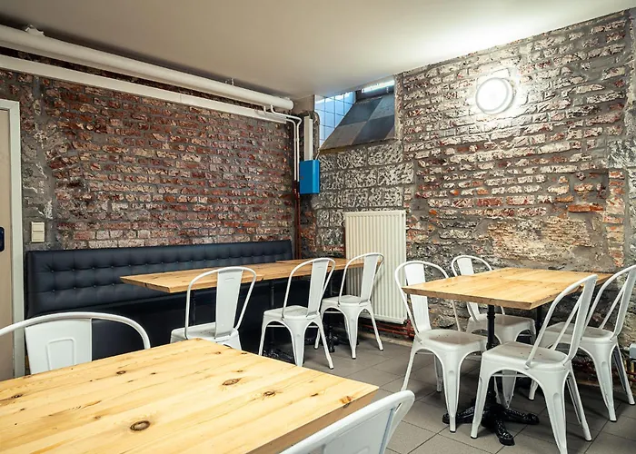 Auberge de jeunesse De - Youth Tournai