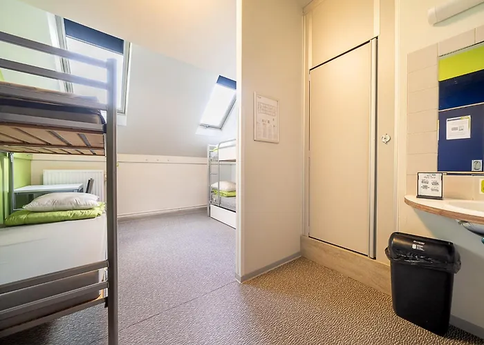 Auberge de jeunesse De - Youth Tournai