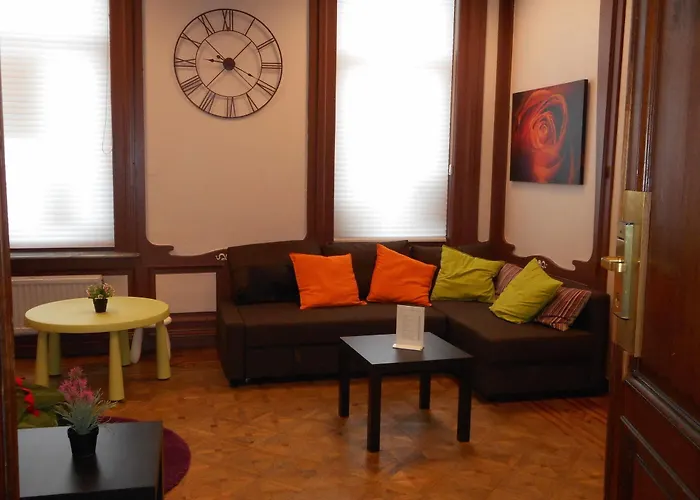 De - Youth Auberge de jeunesse Tournai